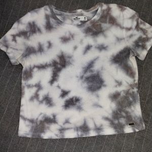 Hollister cropped tee